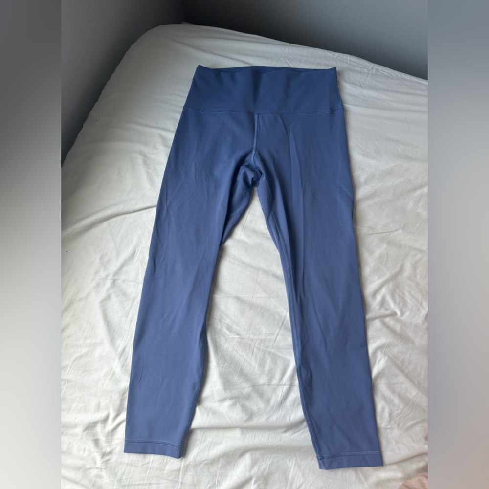 Lululemon Wunder Train Tight 25” in Water Drop, size 10